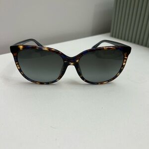 Gucci Black and Tortoise Sunglasses